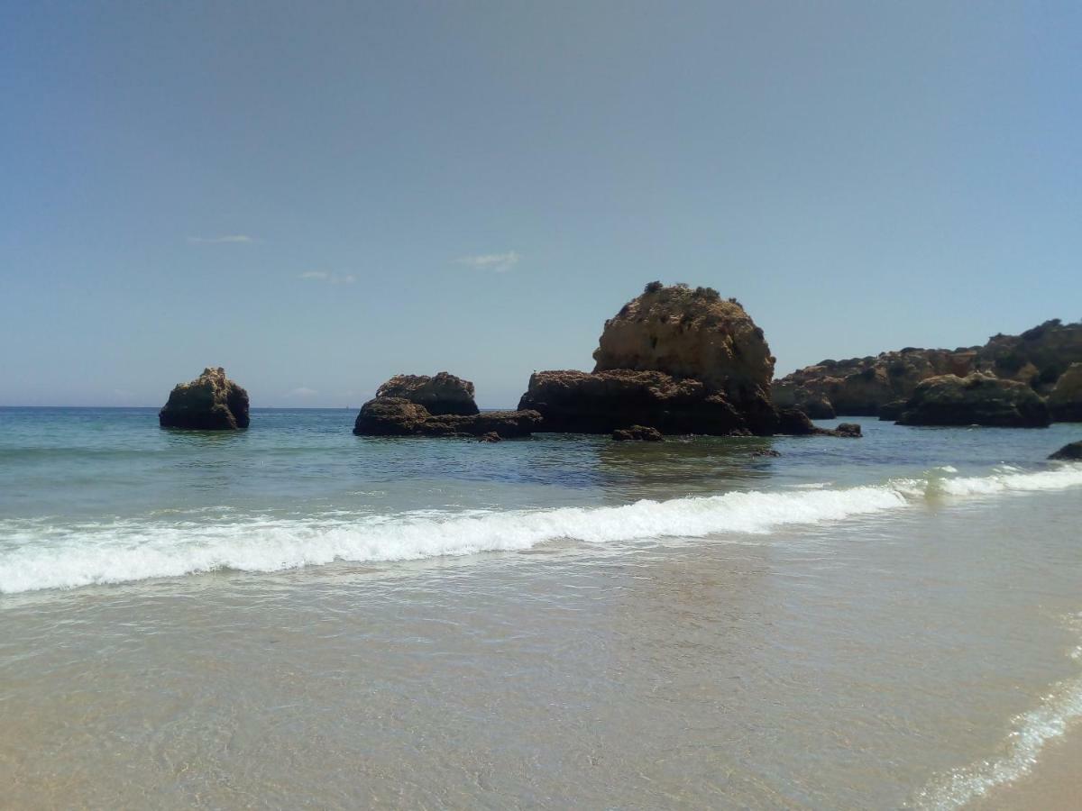 Rooms 4 You Quarto Rosa Portimao Exterior photo